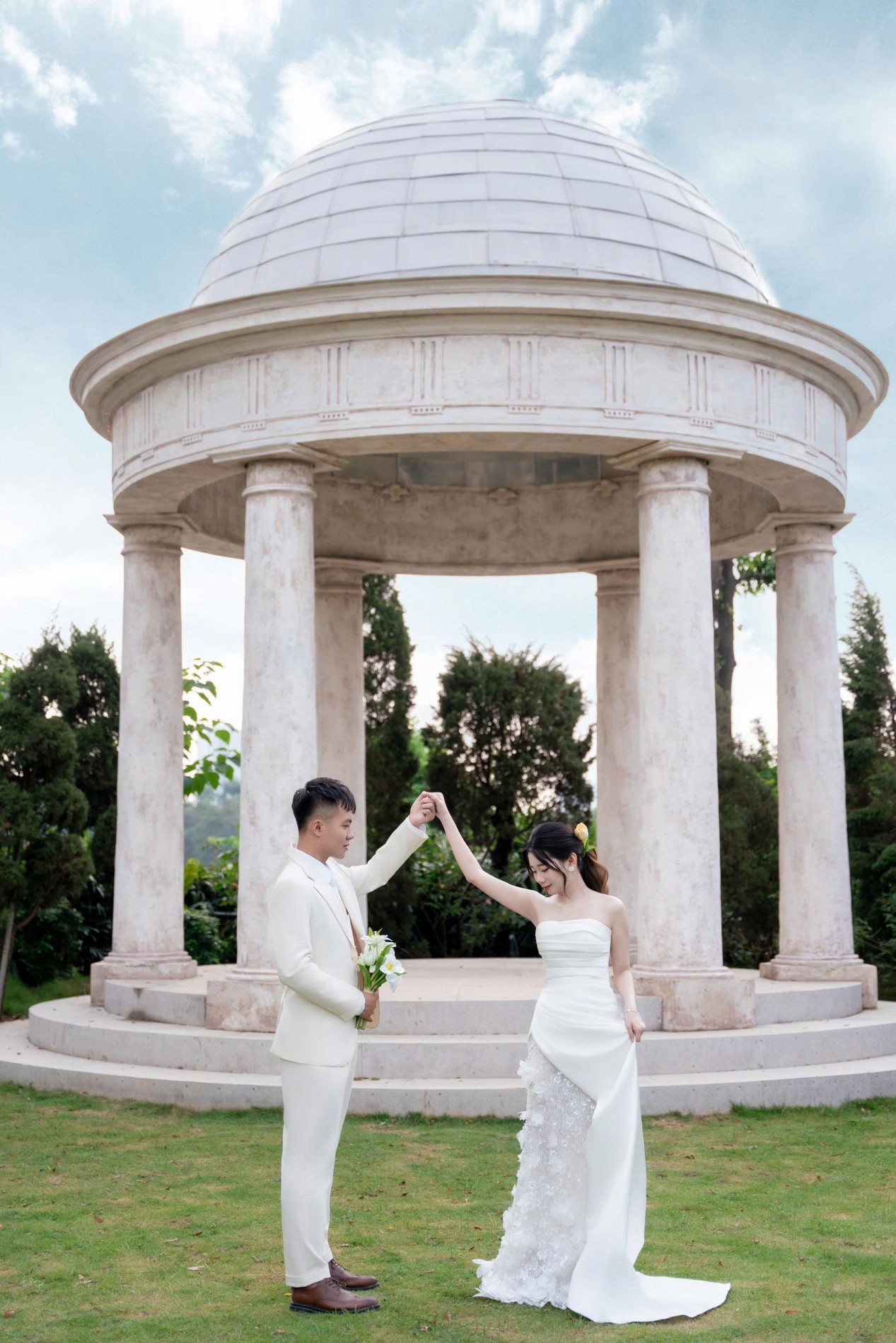 Vũ Thiệm-Minh Hường